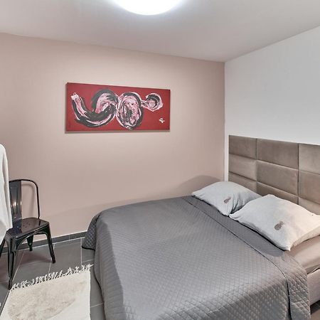 Neues Souterrain-Apartment In Kurstadt Бад Кройцнах Екстериор снимка